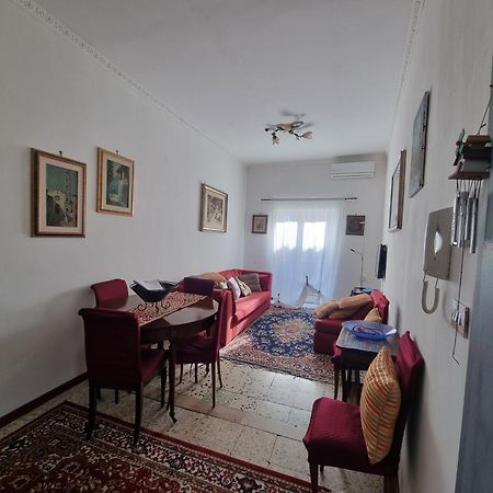 A Casa Di Zio Διαμέρισμα Campagnano Di Roma Δωμάτιο φωτογραφία